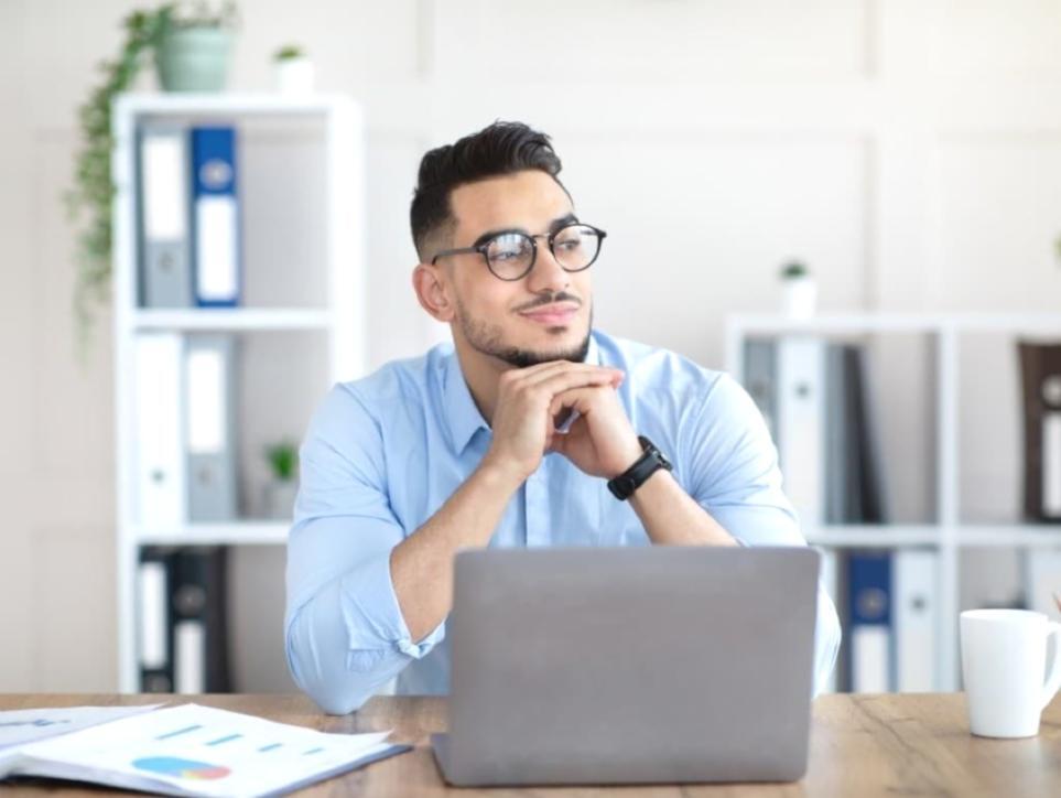 Dijital pazarlama stratejilerinin uygulandığı çalışma ortamı